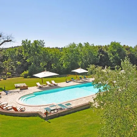 Apartment Sleeps 3 Sovana