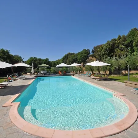 Sleeps 3 Apartment