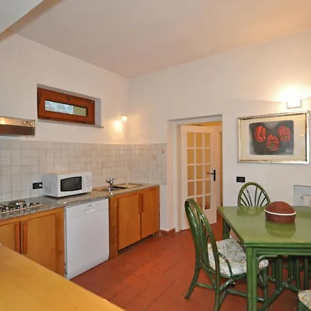 Apartment Sleeps 3